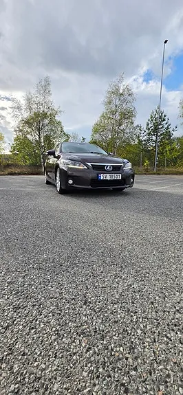 Lexus Ct200H 2011 photo 2