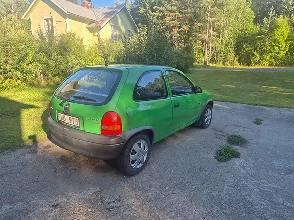 Opel Corsa 1998 photo 3