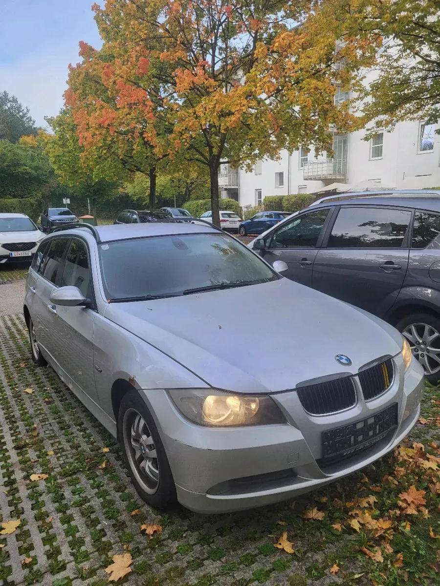 BMW 3 Series 2007 photo 2