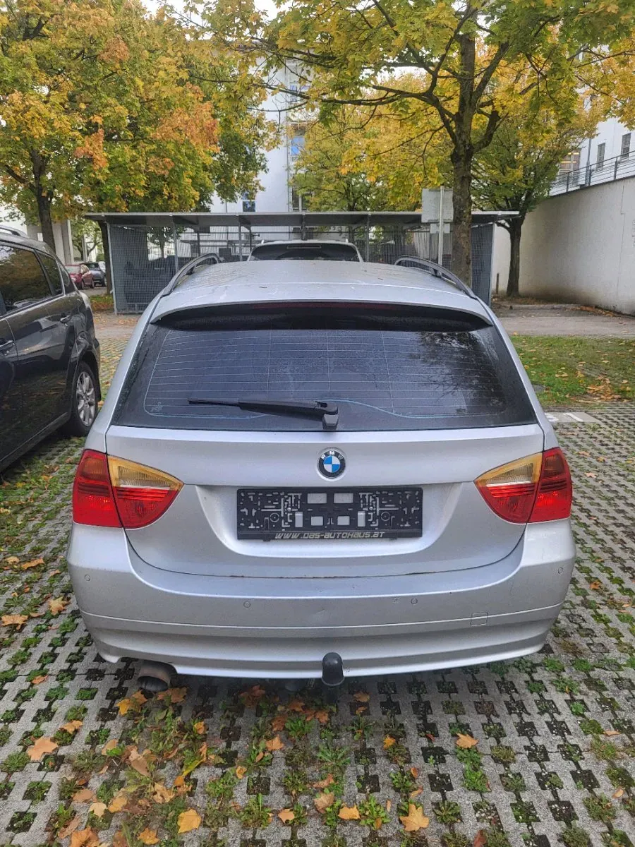 BMW 3 Series 2007 photo 3