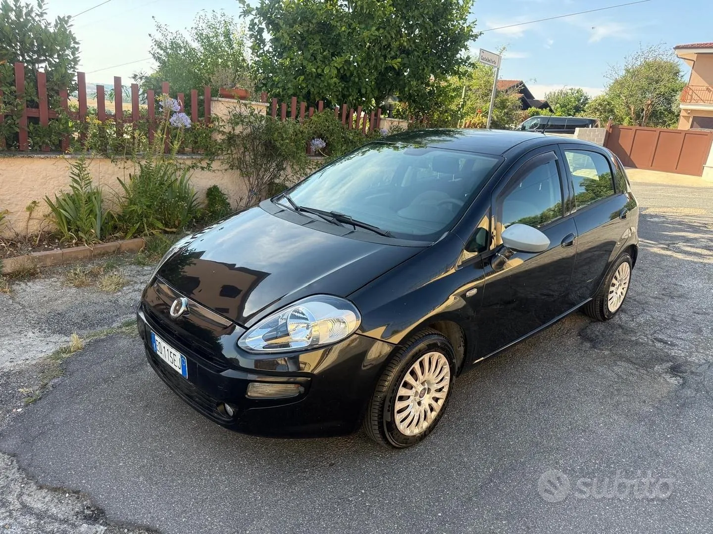 Fiat Punto Evo 2011 photo 5