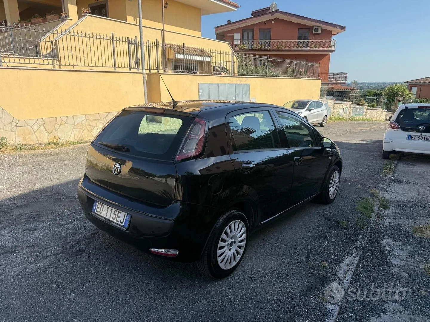 Fiat Punto Evo 2011 photo 4