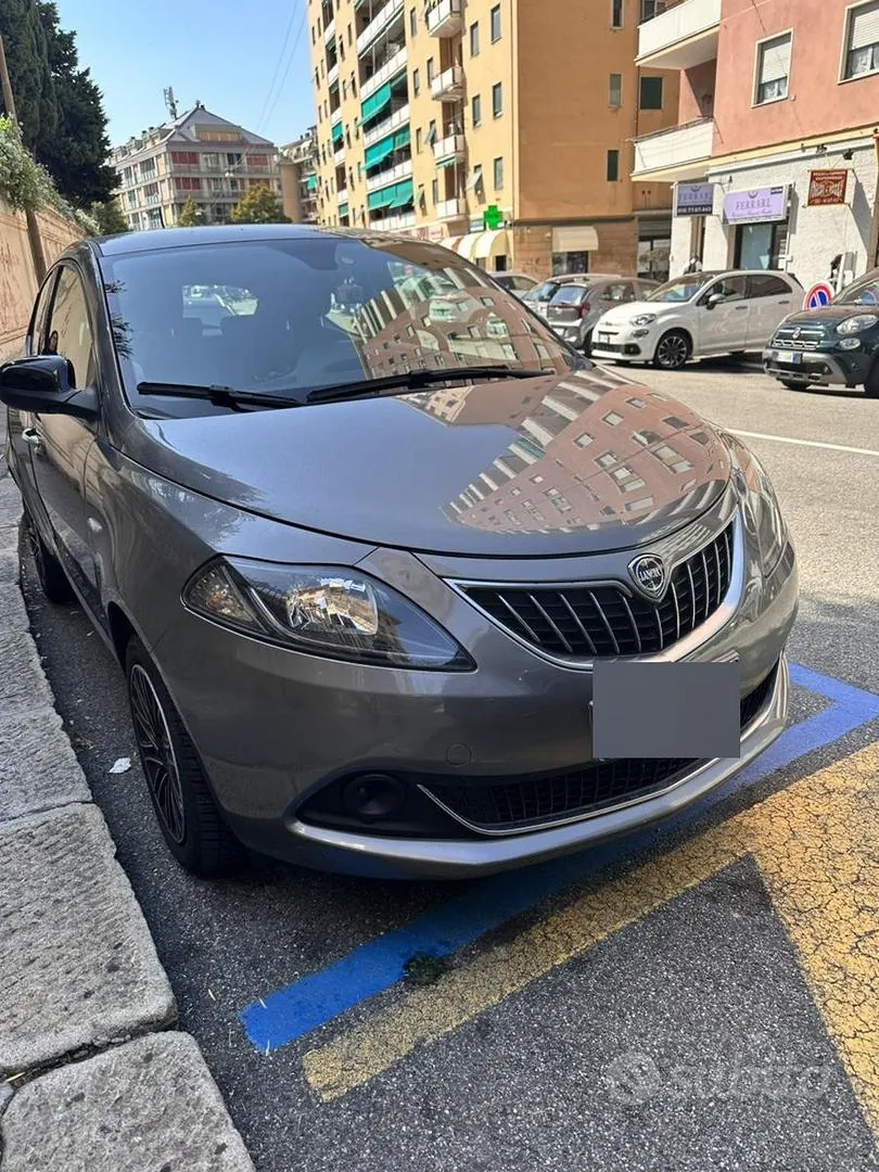 Lancia Ypsilon 2022 photo 3