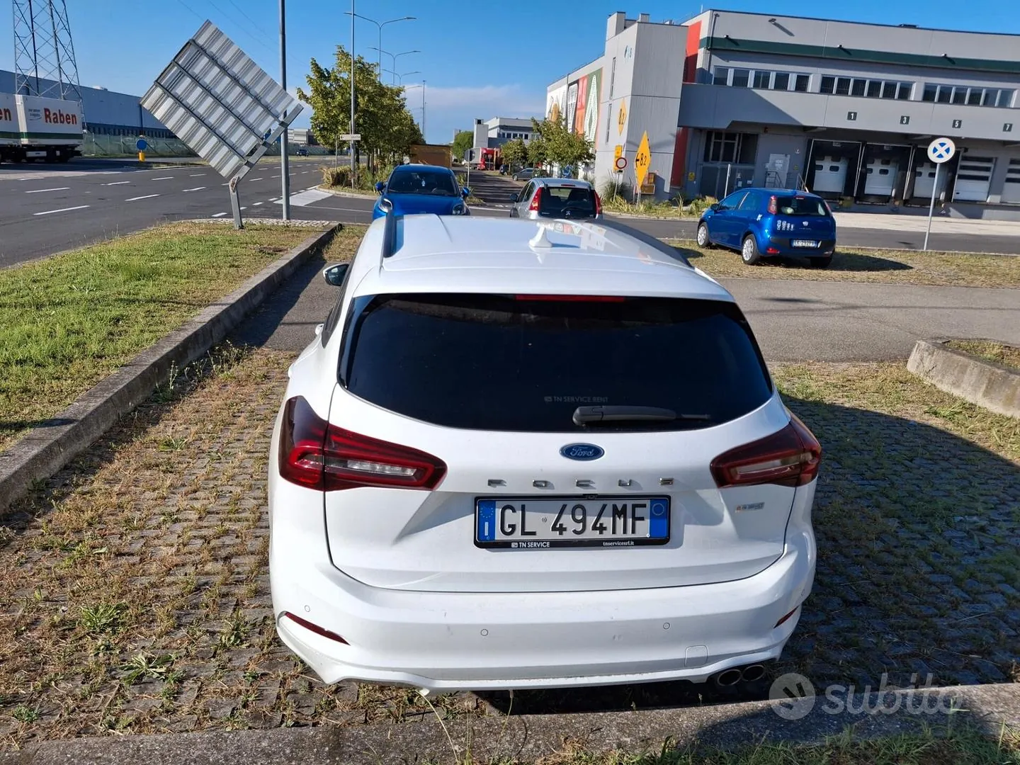 Ford Focus 2022 photo 3