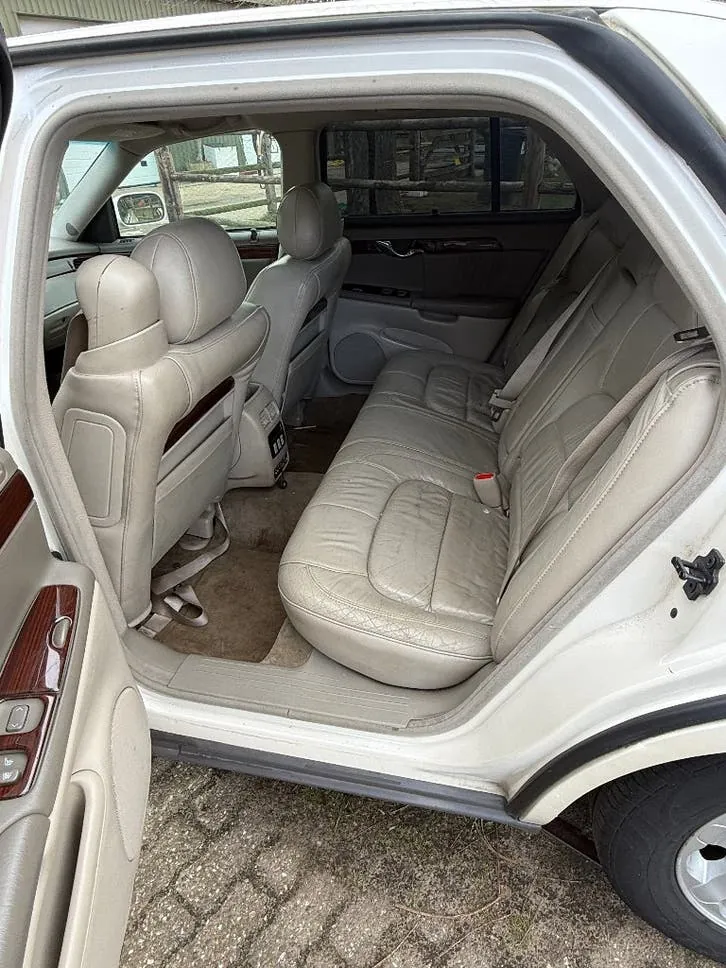 Cadillac Deville