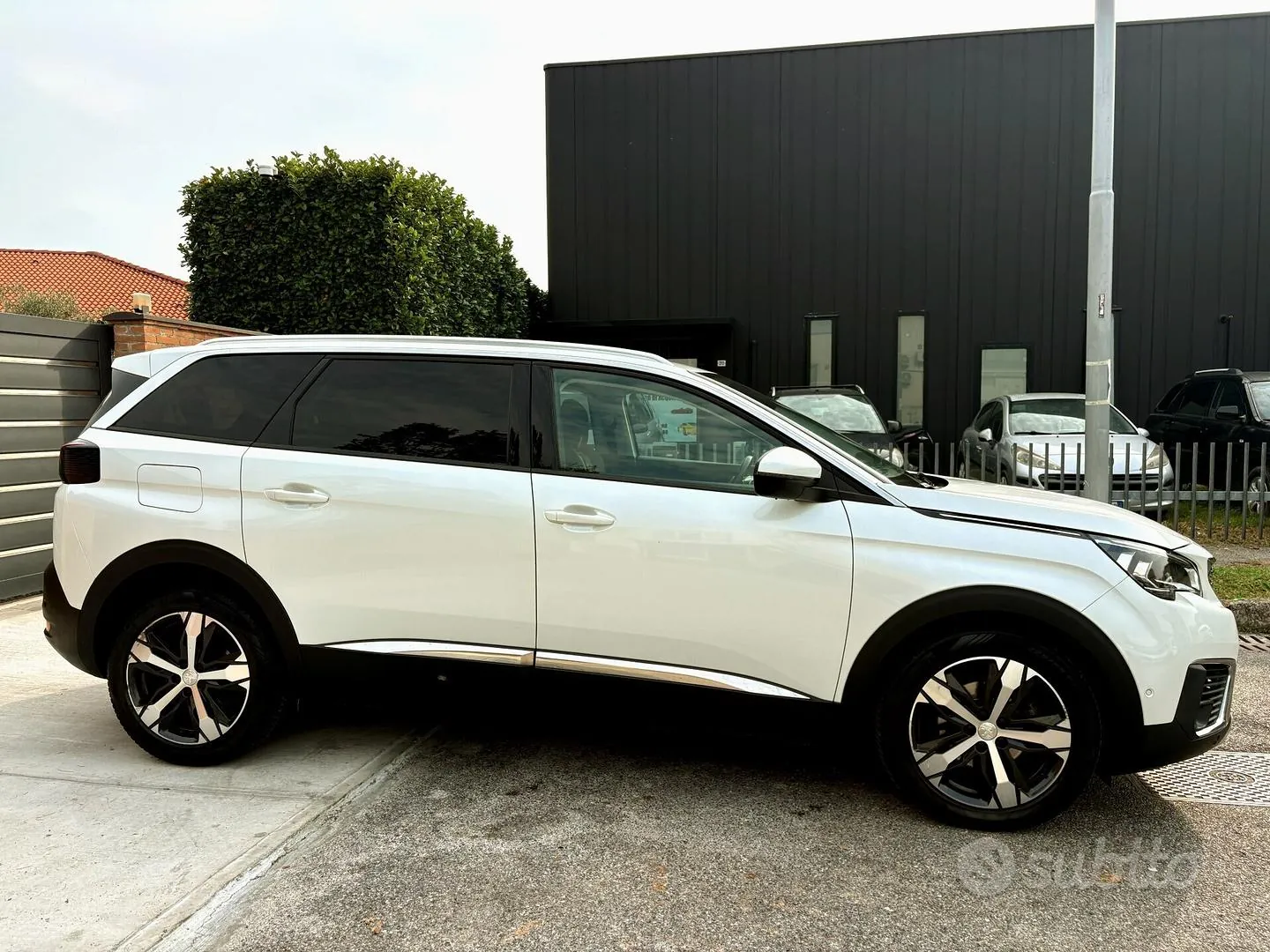 Peugeot 5008 2017 photo 5