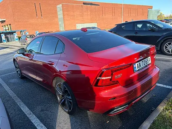 Volvo S60 2020 photo 5