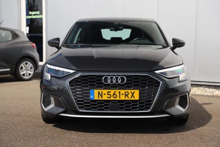 Audi A3 2021 photo 2