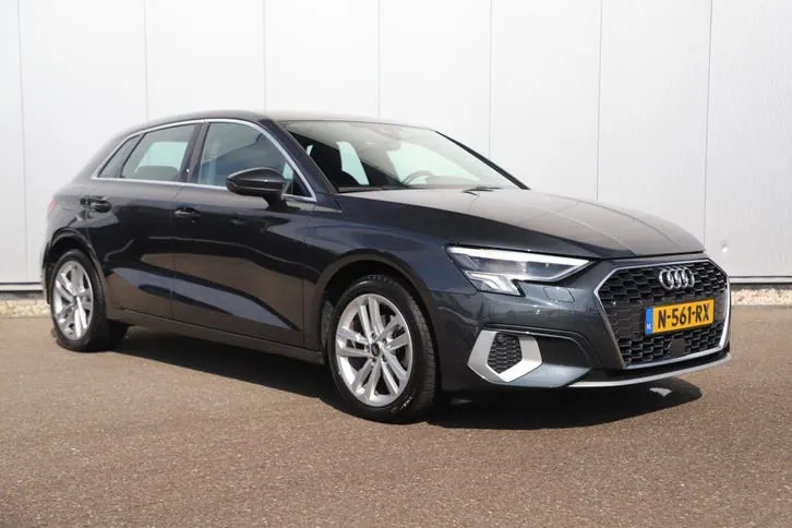 Audi A3 2021 photo 3
