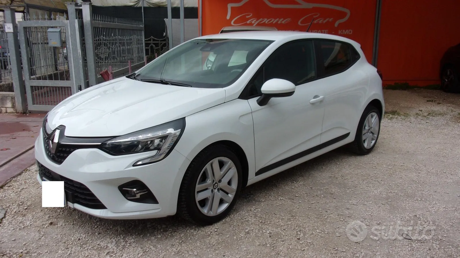Renault Clio 2022 photo 2