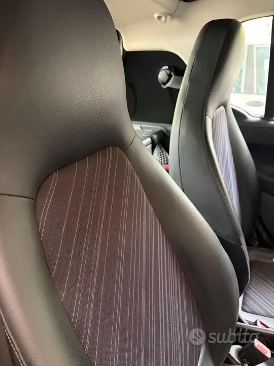 Smart Fortwo 2010 photo 5