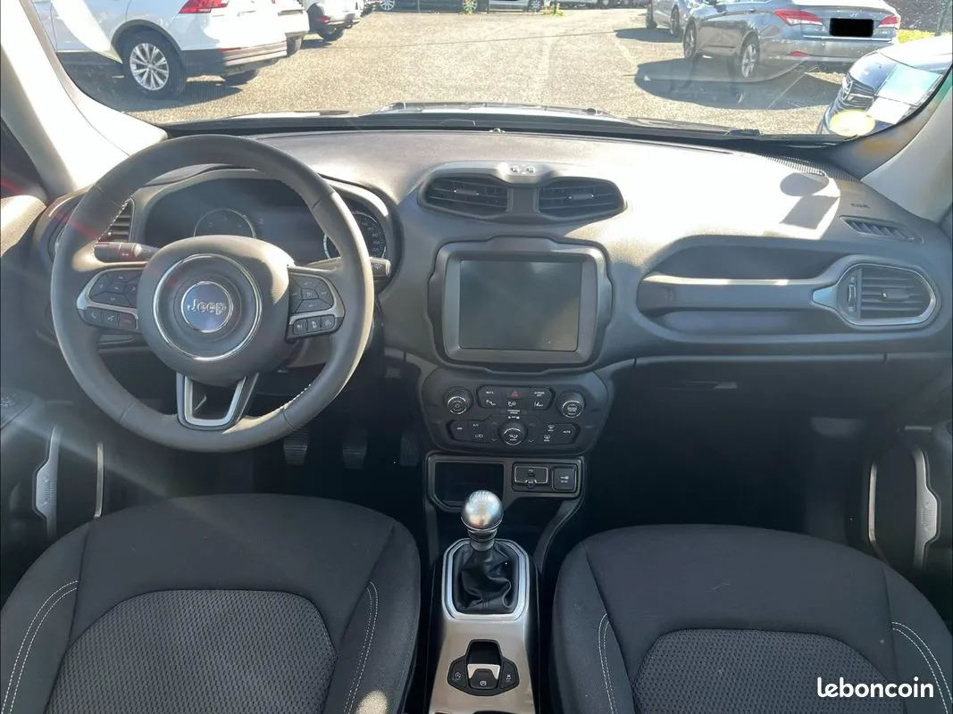 Jeep Renegade 2022 photo 4