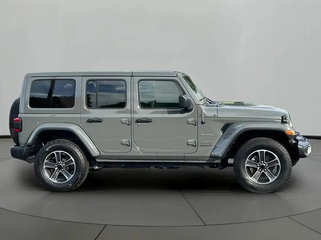 Jeep Wrangler 2023 photo 3