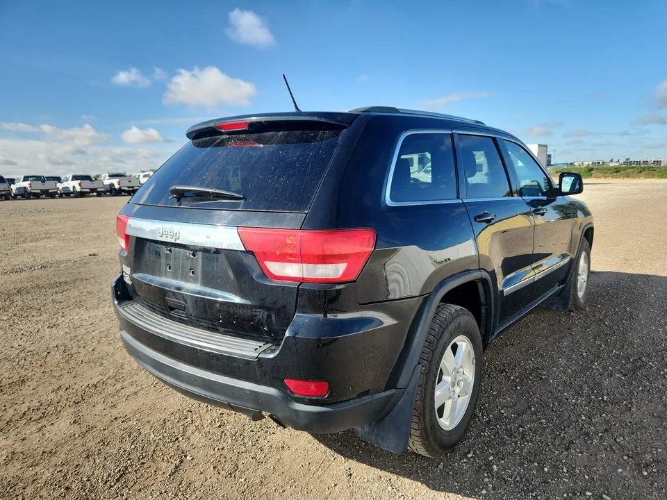 Jeep Grand Cherokee 2013 photo 4