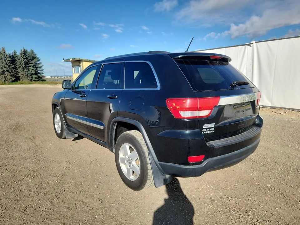 Jeep Grand Cherokee 2013 photo 3