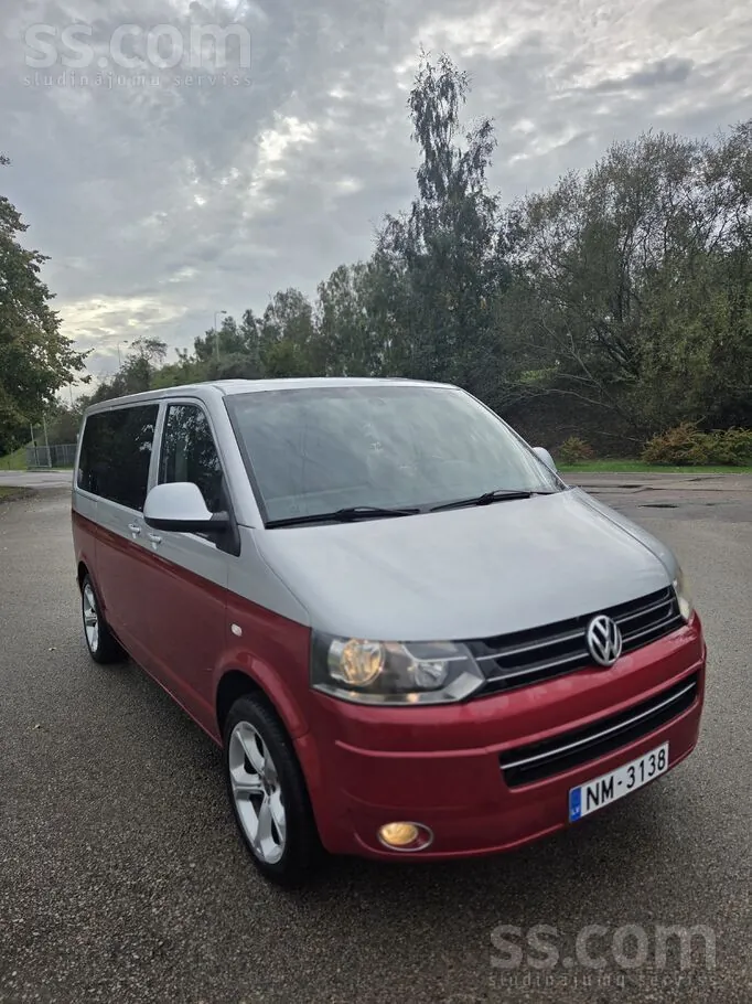 Volkswagen Multivan 2010 photo 4