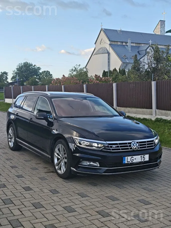 Volkswagen Passat 2015 photo 2