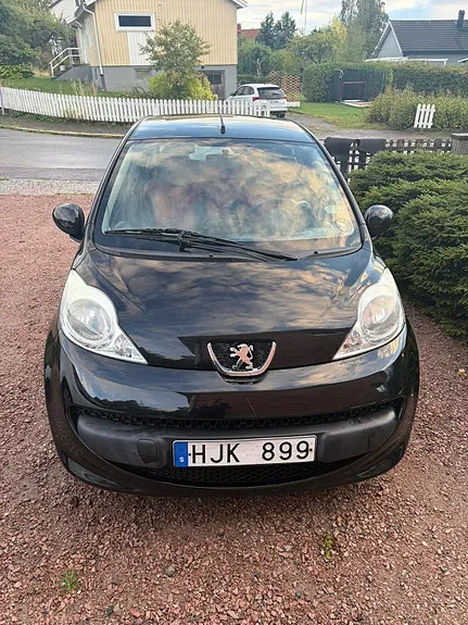 Peugeot 107 2008 photo 3