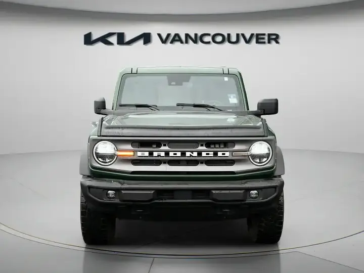 Ford Bronco 2024 photo 2