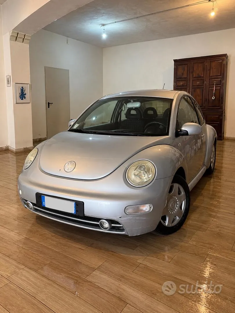 Volkswagen New Beetle