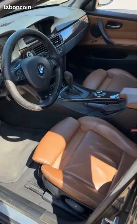 BMW 3 Series 2010 photo 3