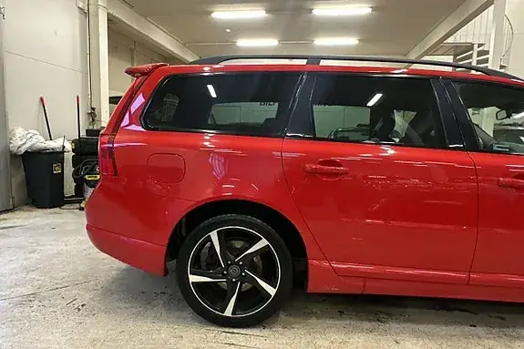 Volvo V70 2011 photo 3