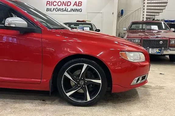 Volvo V70 2011 photo 4