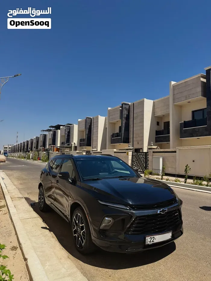 Chevrolet Blazer 2023 photo 2