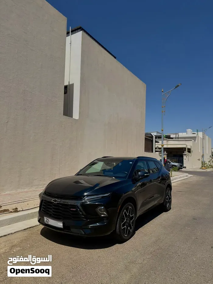 Chevrolet Blazer 2023 photo 3
