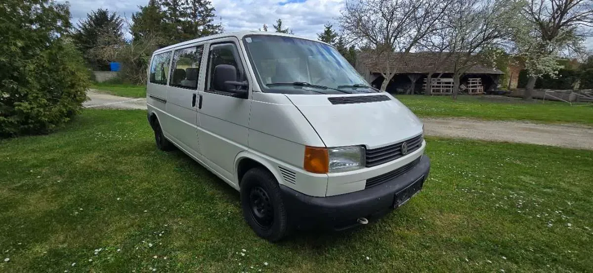 Volkswagen T4 2000 photo 3