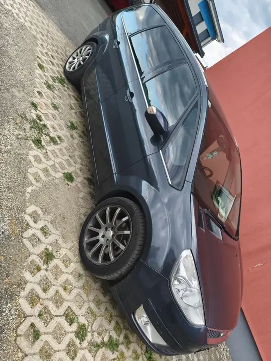 Ford Galaxy 2007 photo 3