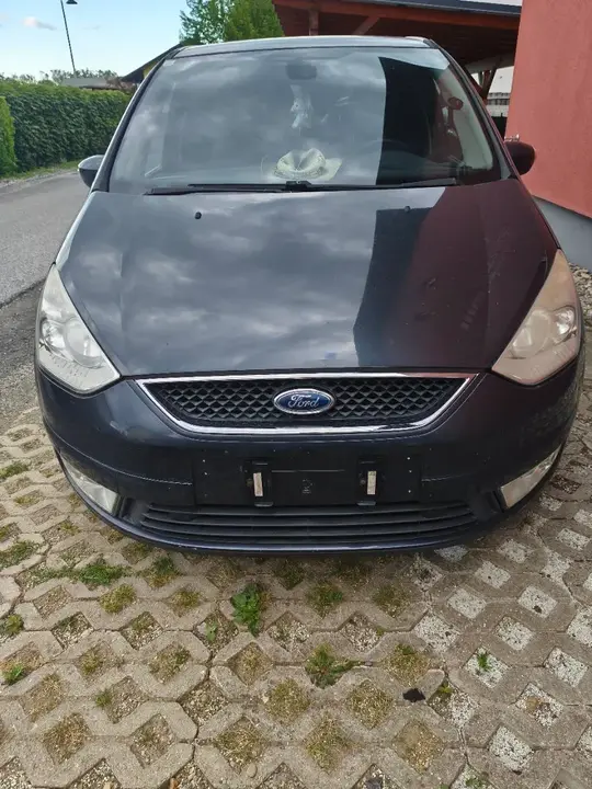 Ford Galaxy 2007 photo 2