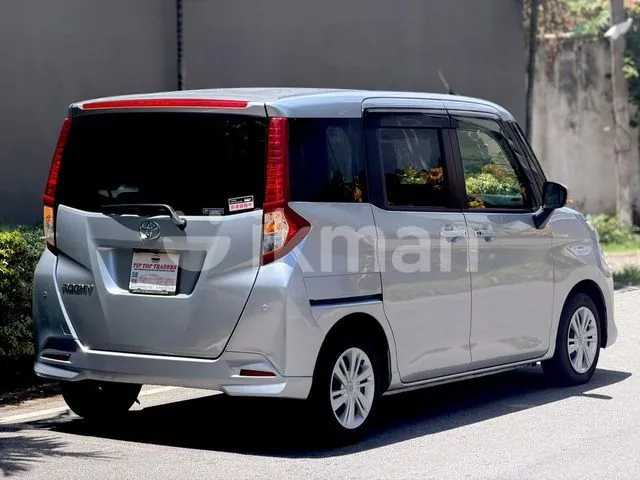 Toyota Roomy 2023 photo 4