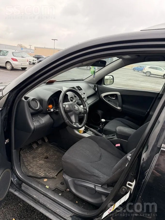 Toyota Rav4 2006 photo 3
