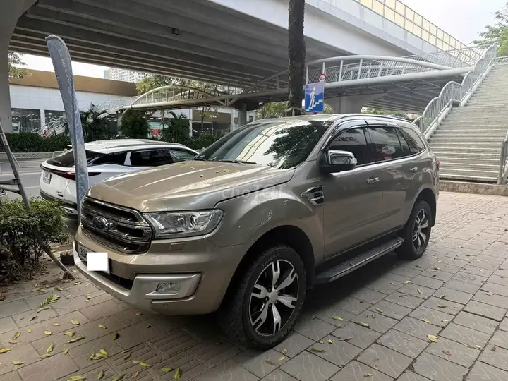 Ford Everest 2018 photo 2