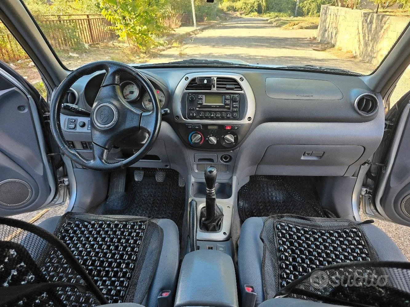 Toyota Rav4 2002 photo 3