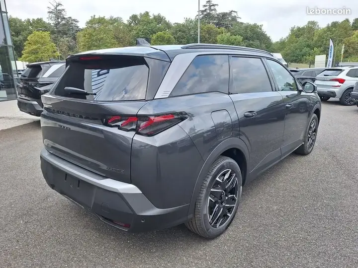 Peugeot 5008 2026 photo 5