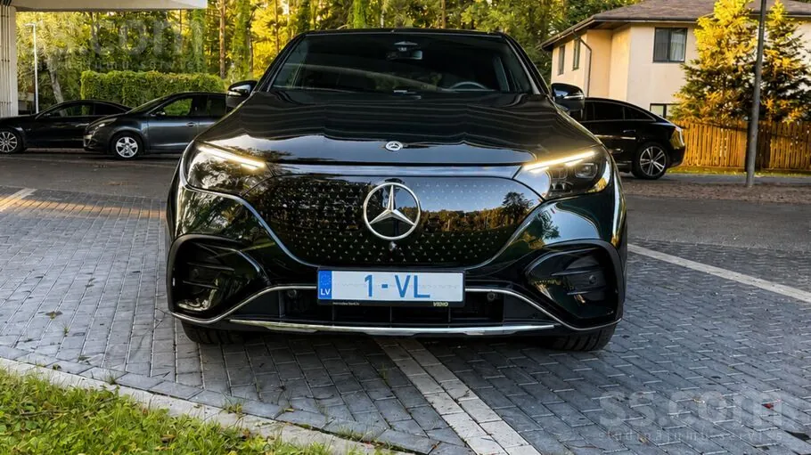 Mercedes-Benz Eqe 350 2025 photo 3