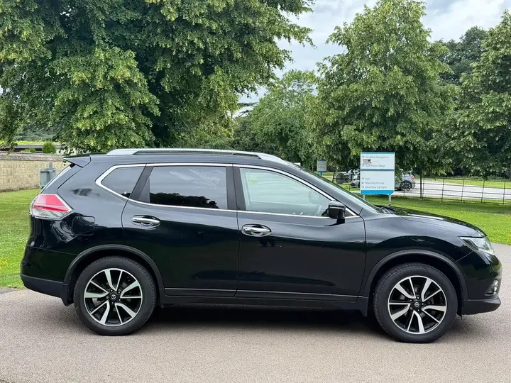 Nissan X-Trail 2016 photo 2