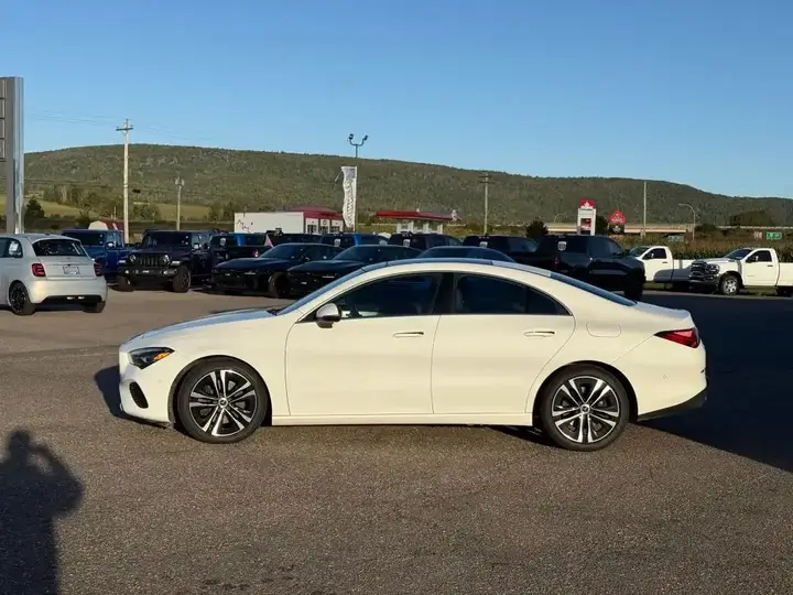 Mercedes-Benz Cla 2025 photo 4