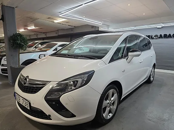 Opel Zafira Tourer 2013 photo 2