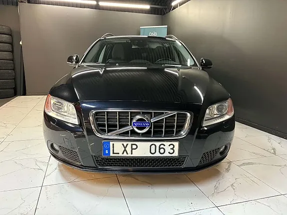 Volvo V70 2012 photo 3