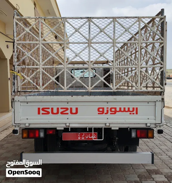 Isuzu N-Series 2023 photo 2
