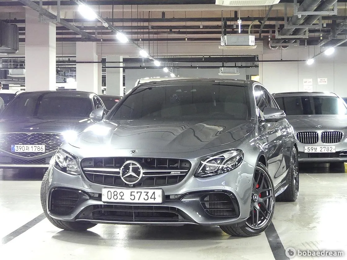 Mercedes-Benz E63