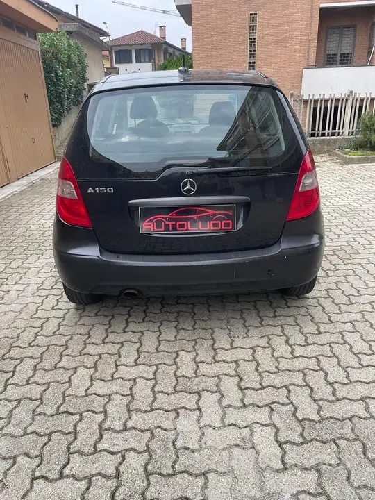 Mercedes-Benz A 160 2011 photo 5