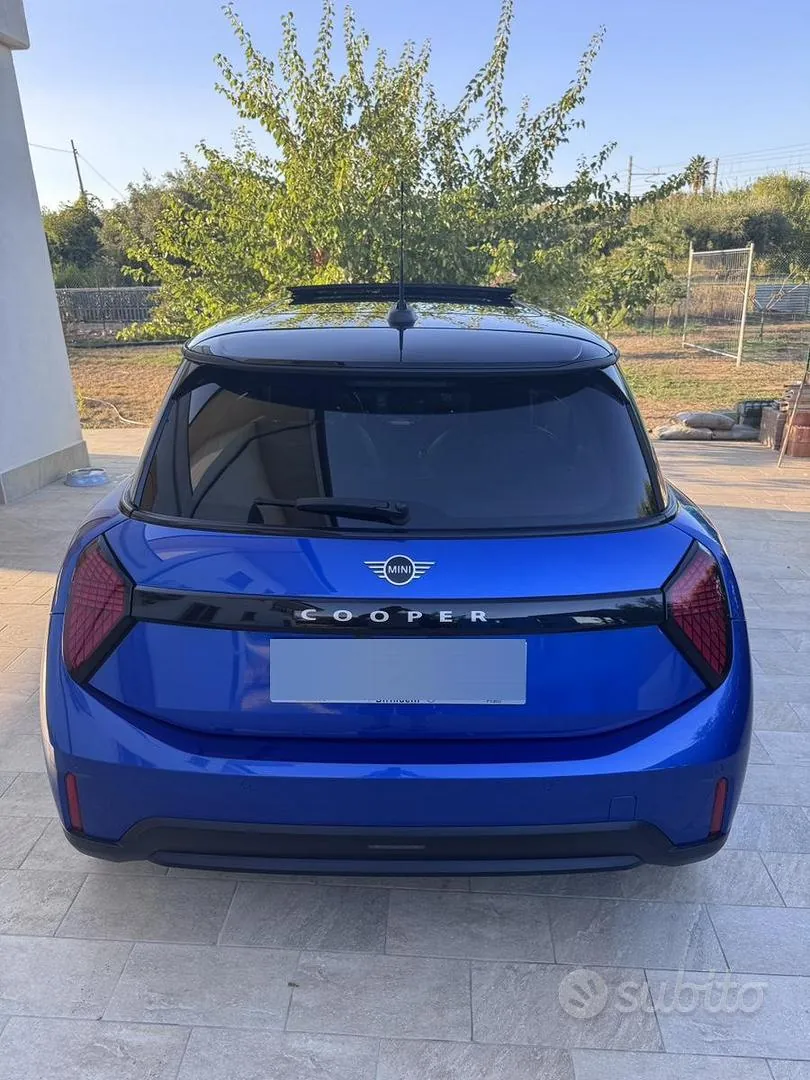 Mini Cooper 2024 photo 2