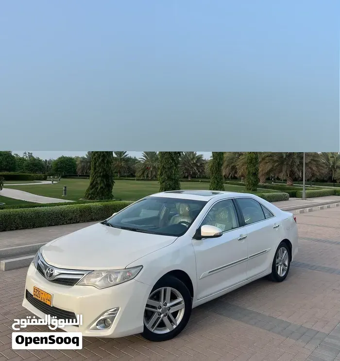 Toyota Camry 2015 photo 2
