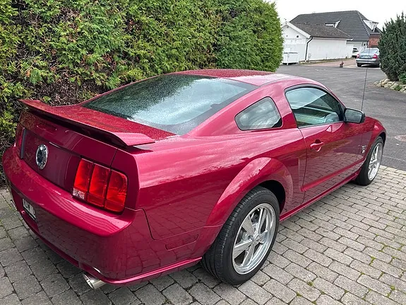 Ford Mustang 2005 photo 2