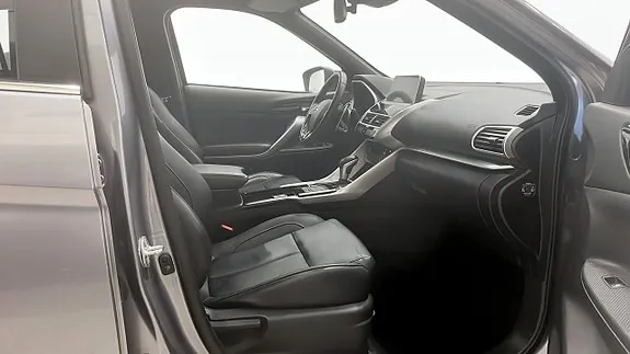 Mitsubishi Eclipse Cross 2020 photo 3