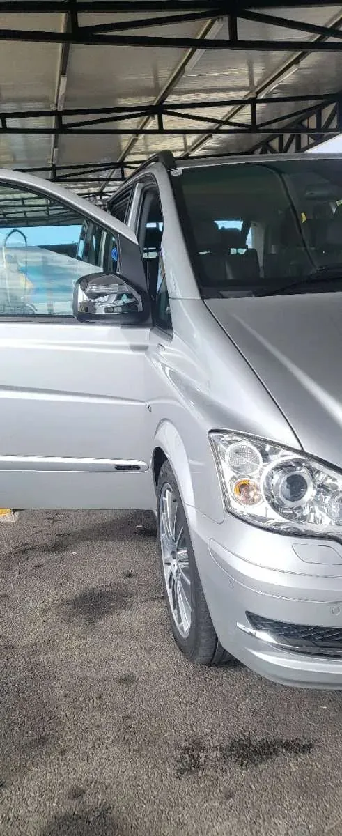 Mercedes-Benz Viano 2013 photo 3